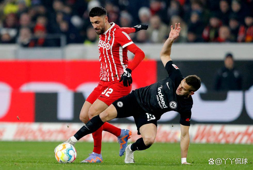 弗赖堡主场告捷，德甲中游球队上演逆袭(弗赖堡主场叫什么)